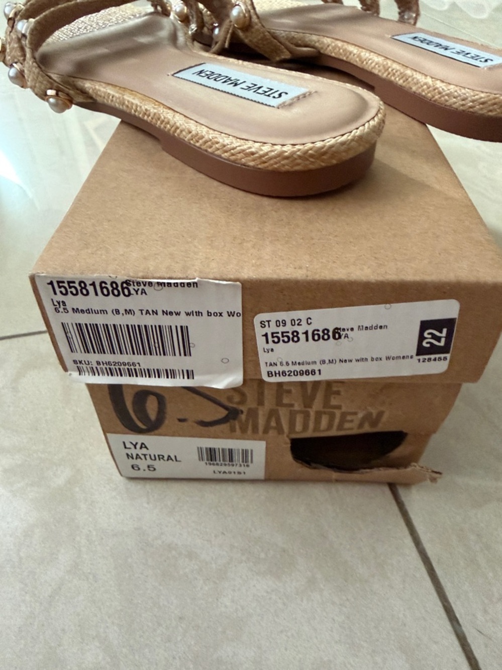New! Steve Madden Tan Woven Slide Sandals with Pearl Straps - Picture 4 of 4